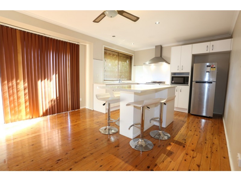 21 Dolomite Road, Cranebrook NSW 2749