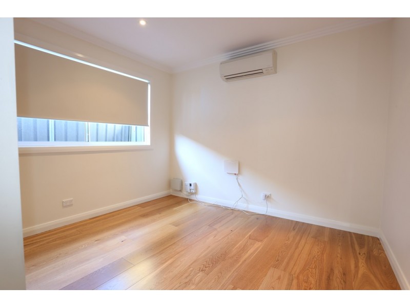 5A Grassmere Avenue, South Penrith NSW 2750