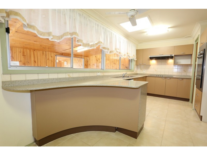 12 Imperial Avenue, Emu Plains NSW 2750