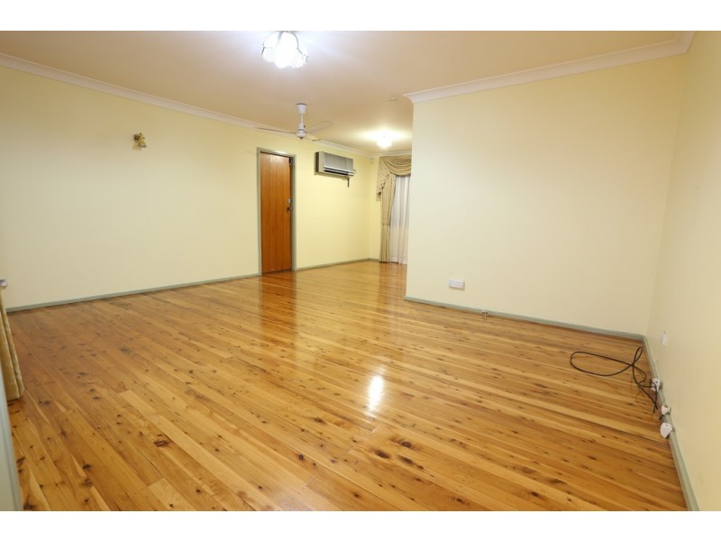 12 Imperial Avenue, Emu Plains NSW 2750