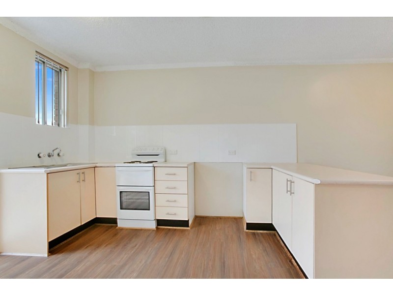 6/15 First St, Kingswood NSW 2747