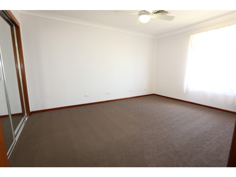 178 Parker St, Kingswood NSW 2747
