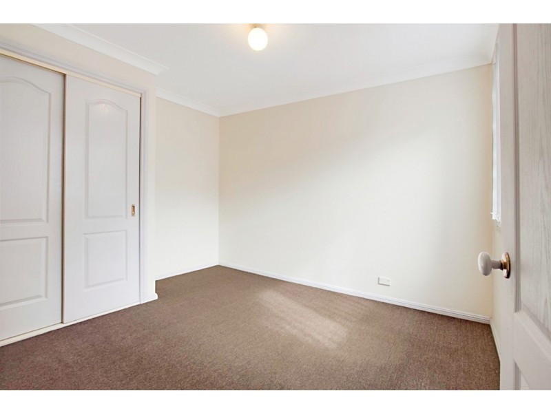 4/103 Bringelly Rd, Kingswood NSW 2747