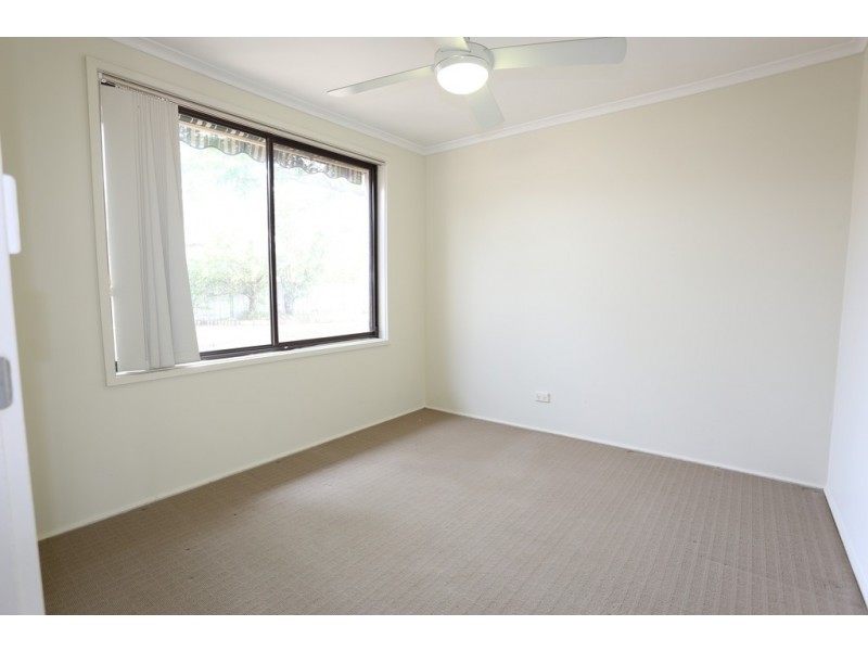 1 Clyburn Avenue, Jamisontown NSW 2750