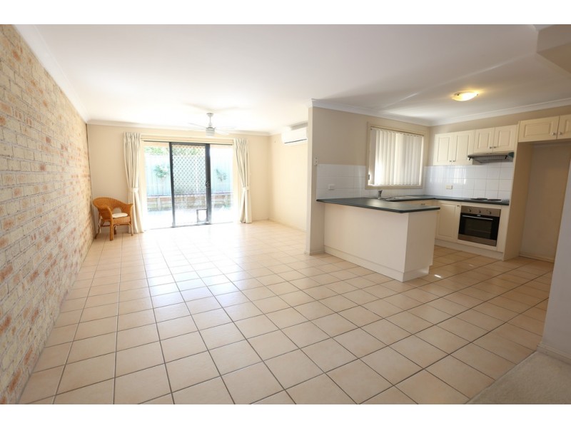 2/69 Glebe Pl, Penrith NSW 2750
