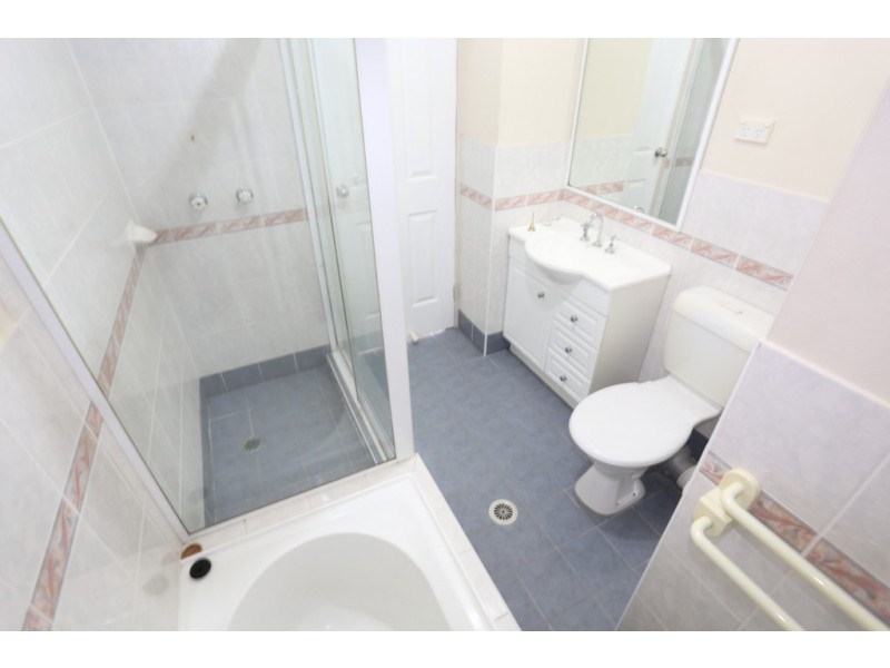 11/37-39 Evan St, Penrith NSW 2750