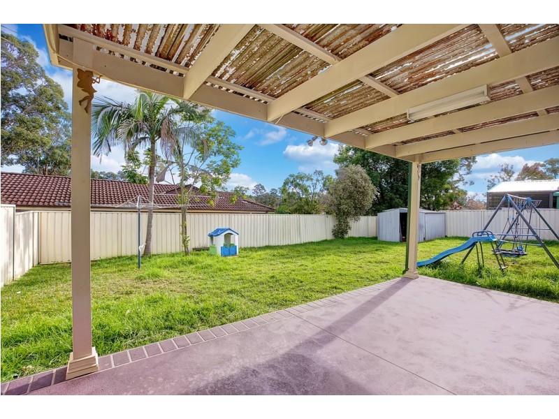 9 Woodgate Crescent, Cranebrook NSW 2749