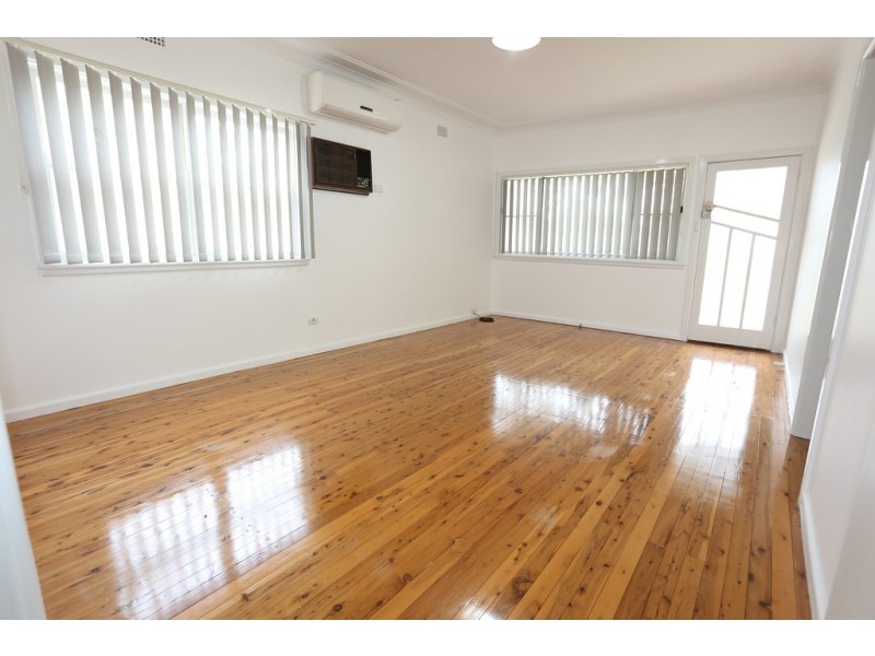 13 Smith Street, Kingswood NSW 2747