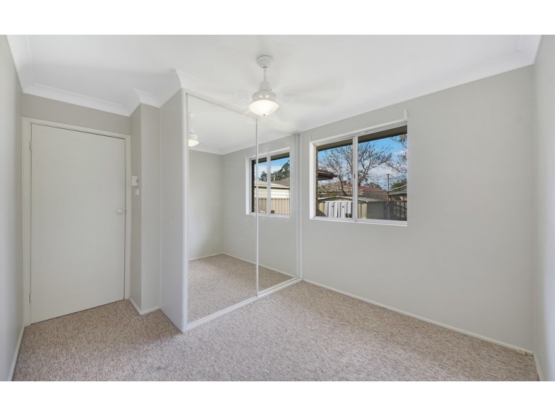 11 Munmora Place, Oxley Park NSW 2760