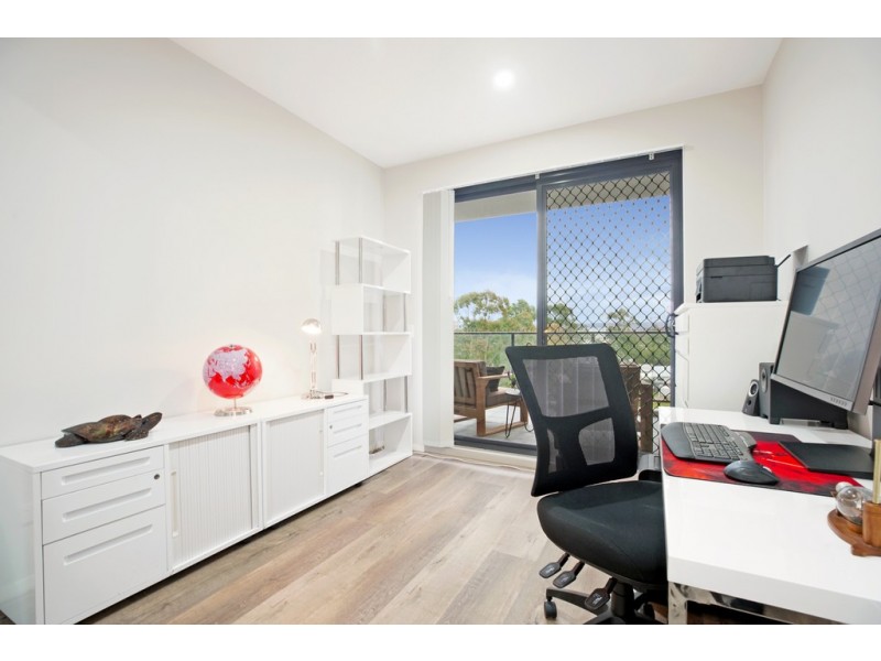 504/240-250 Great Western Highway, Kingswood NSW 2747