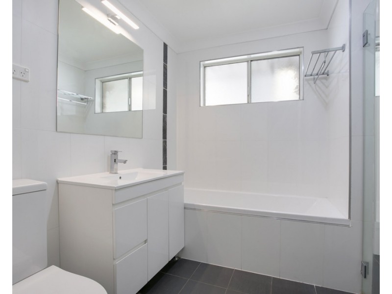 7 Burton Street, Werrington County NSW 2747