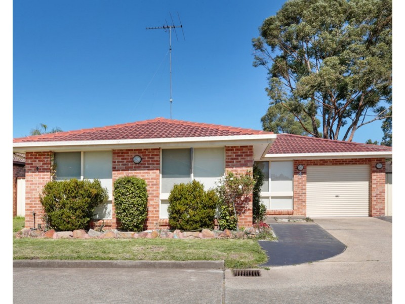 4/2 Werona Avenue, Claremont Meadows NSW 2747