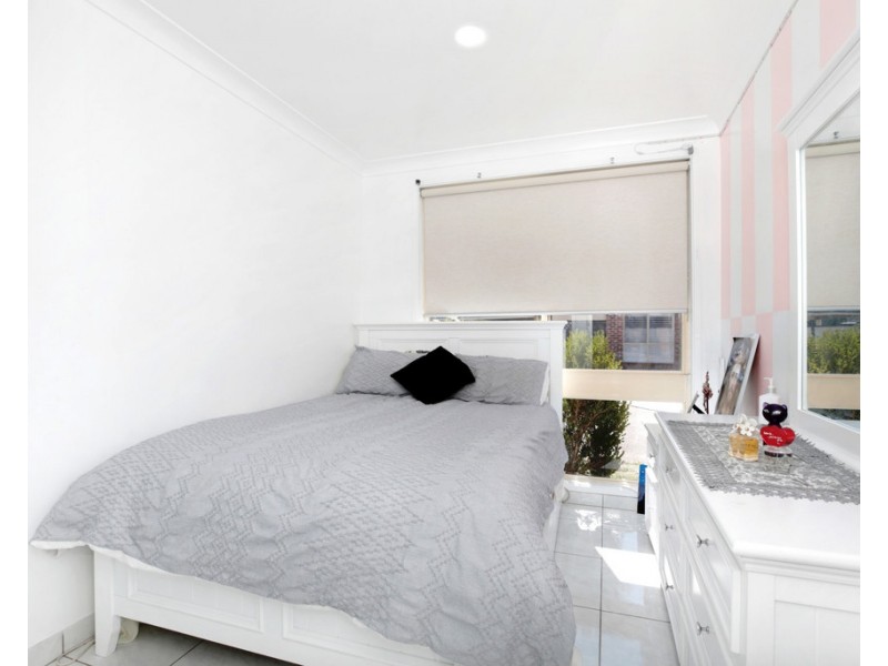 4/2 Werona Avenue, Claremont Meadows NSW 2747