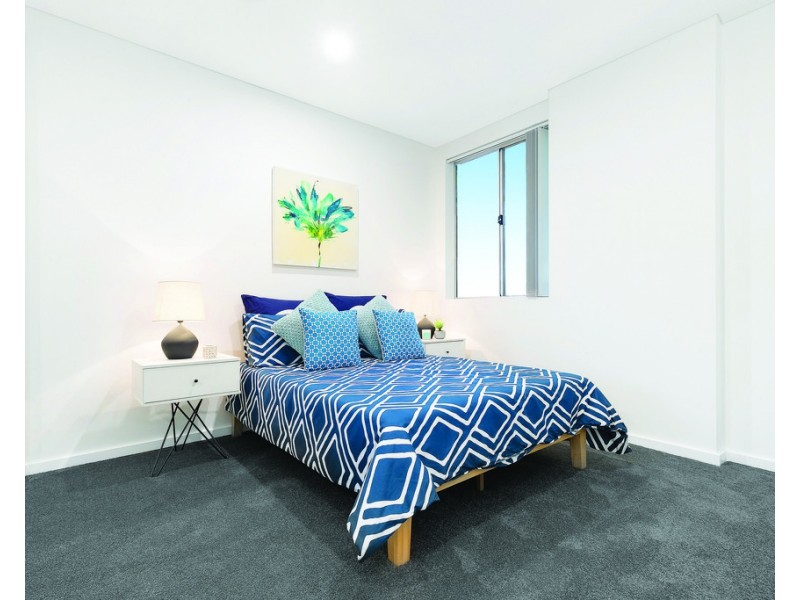 42-44 Lethbridge St, Penrith NSW 2750