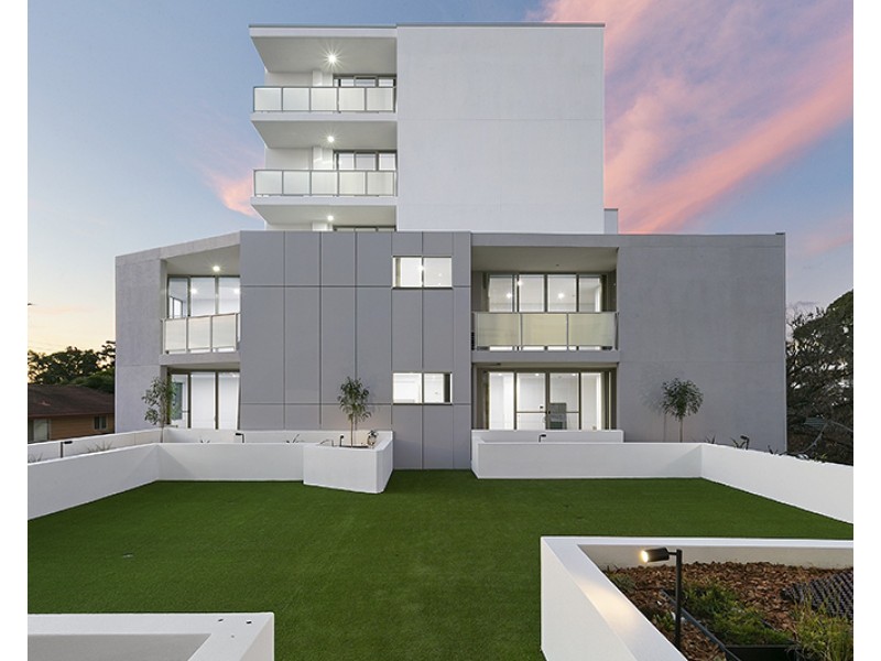 42-44 Lethbridge St, Penrith NSW 2750