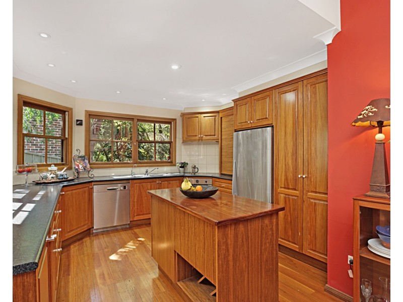 12 Ross Crescent, Blaxland NSW 2774