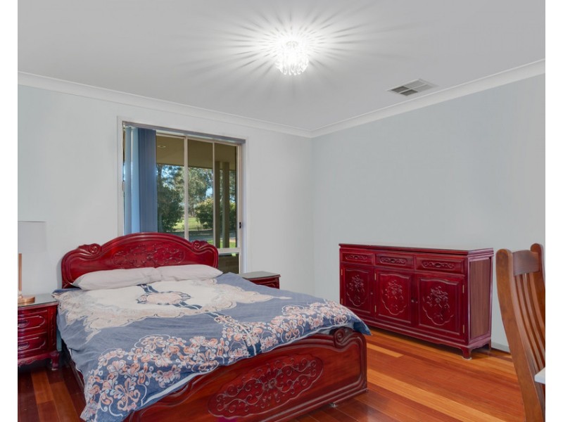 52 South Street, Glenmore Park NSW 2745