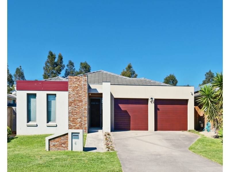 4 Prion Avenue, Cranebrook NSW 2749