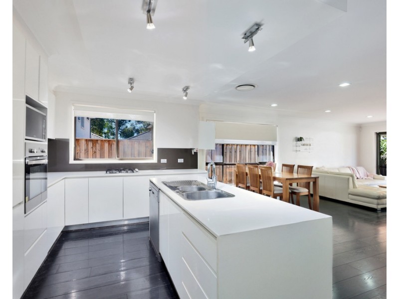 4 Prion Avenue, Cranebrook NSW 2749