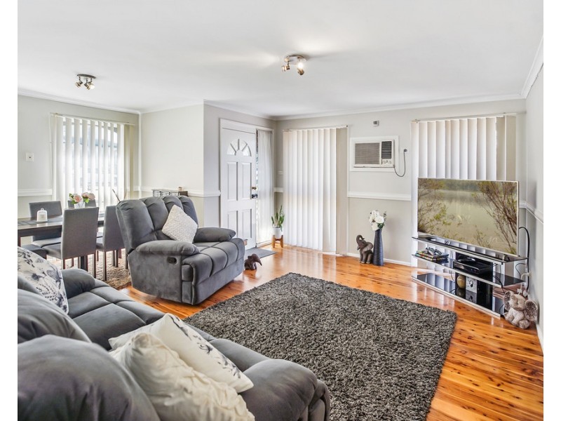 43 Glencoe Avenue, Werrington County NSW 2747