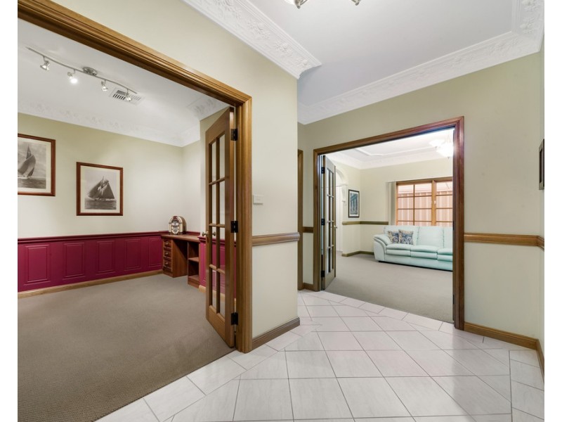 12 Cascade Avenue, Glenmore Park NSW 2745