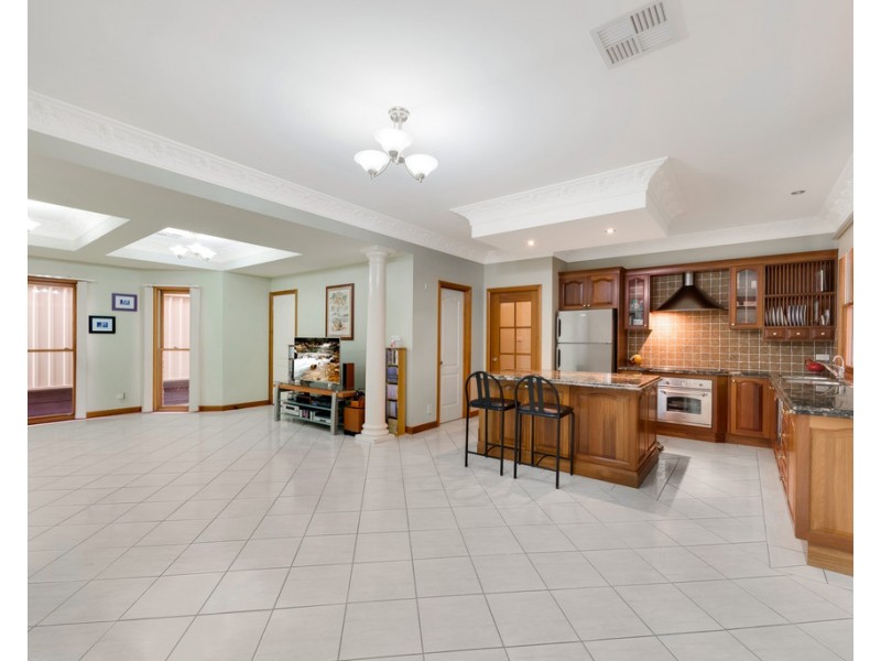 12 Cascade Avenue, Glenmore Park NSW 2745