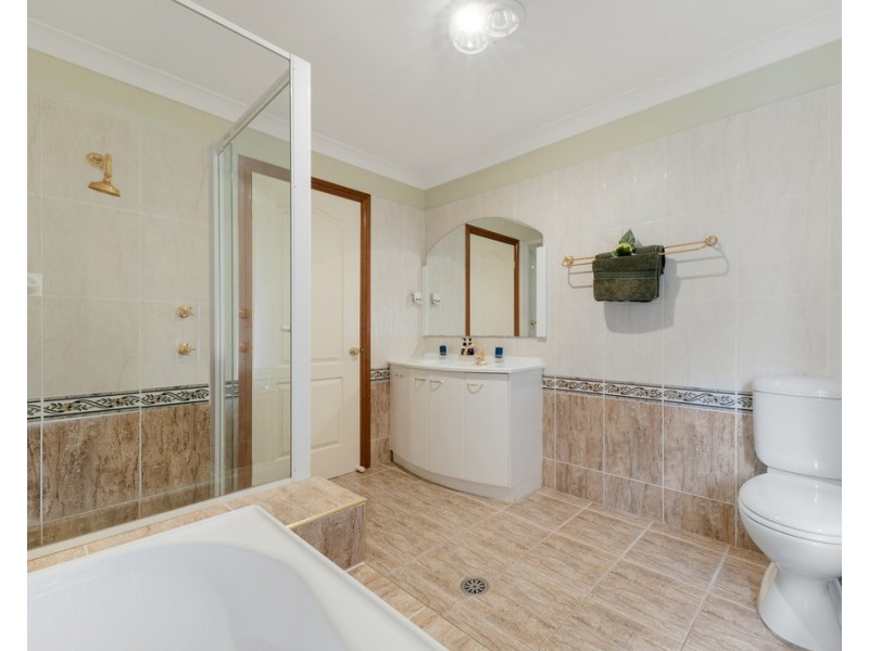 12 Cascade Avenue, Glenmore Park NSW 2745