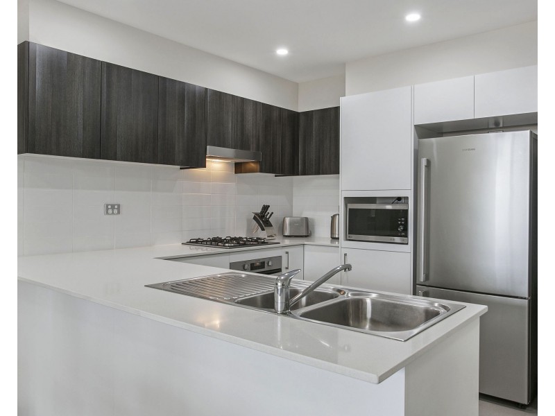 D505/48-56 Derby Street, Kingswood NSW 2747