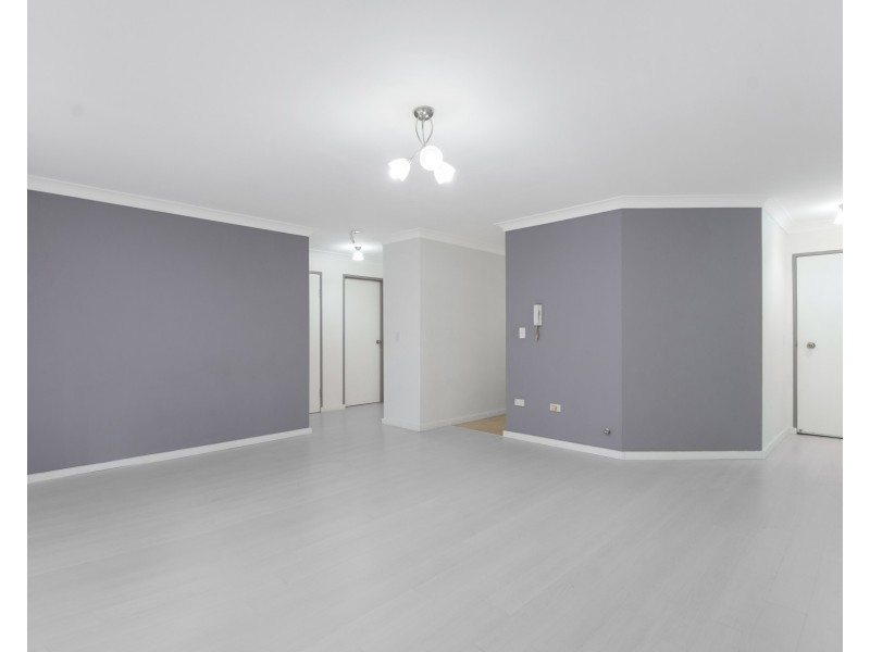 39/5 Fourth Avenue, Blacktown NSW 2148