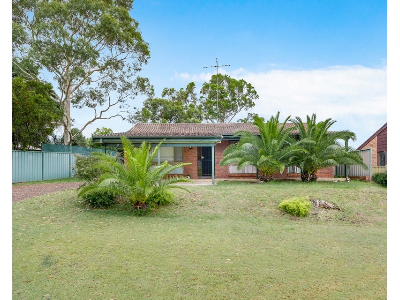 4 Lilley Street, St Clair NSW 2759