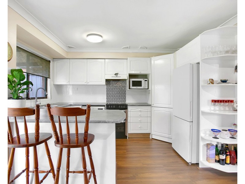 16 Robinson Road, Cranebrook NSW 2749