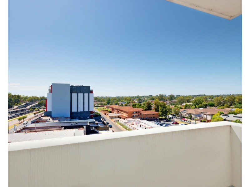 612/240-250 Great Western Highway, Kingswood NSW 2747