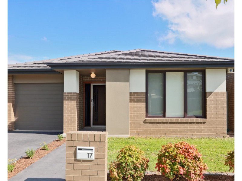 17 Jaeger Street, Cranebrook NSW 2749
