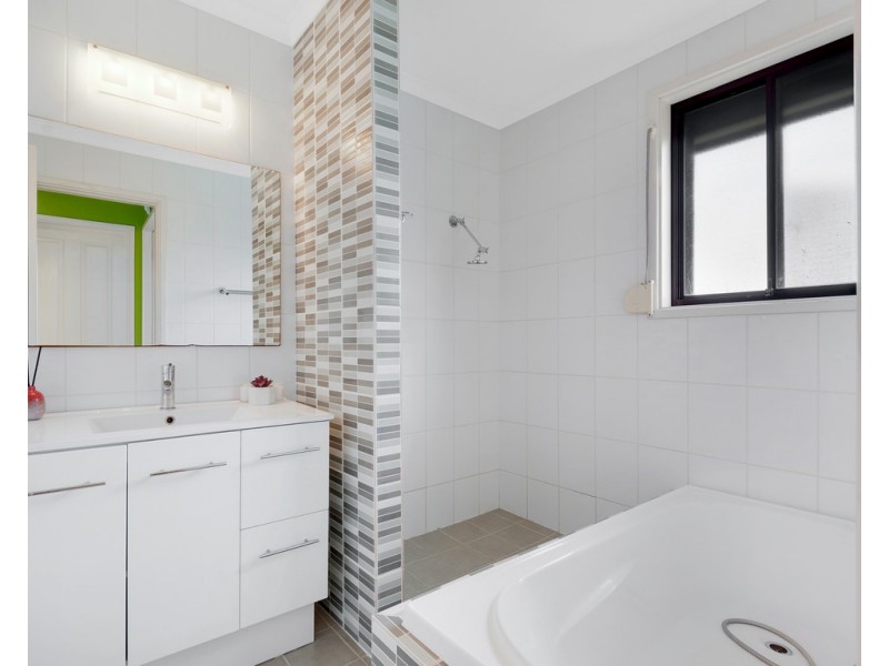 32 Oakland Parade, Werrington Downs NSW 2747