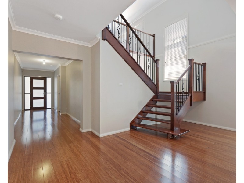 2 Wedgebill Place, Cranebrook NSW 2749