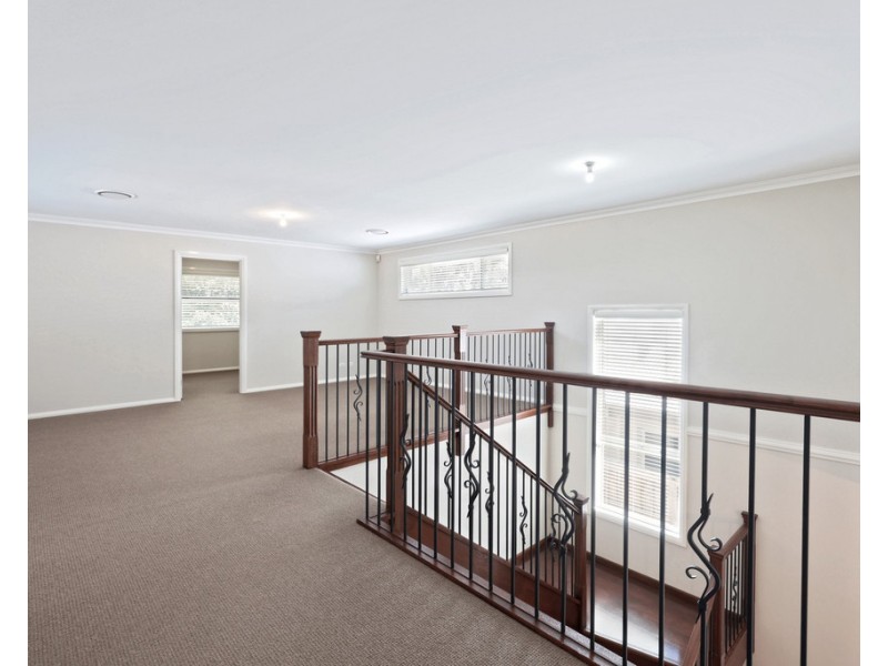 2 Wedgebill Place, Cranebrook NSW 2749