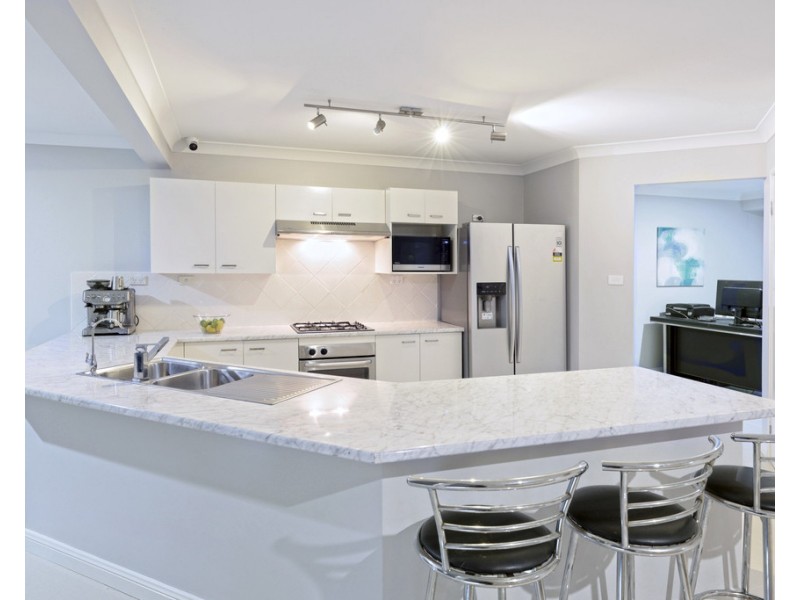 16 Tarrabundi Drive, Glenmore Park NSW 2745