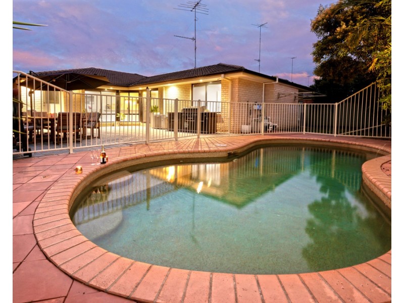 16 Tarrabundi Drive, Glenmore Park NSW 2745