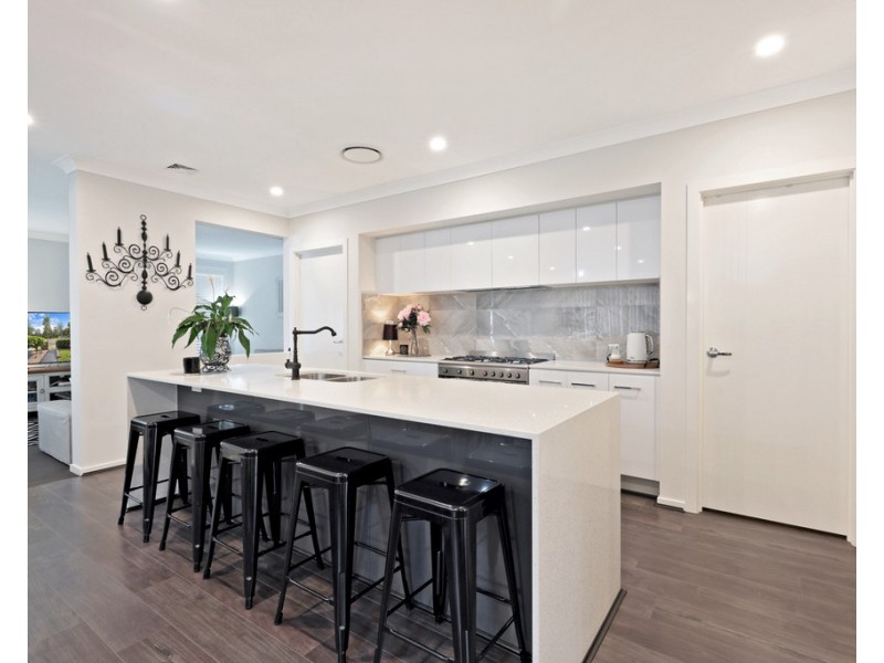 2 Wader Street, Cranebrook NSW 2749