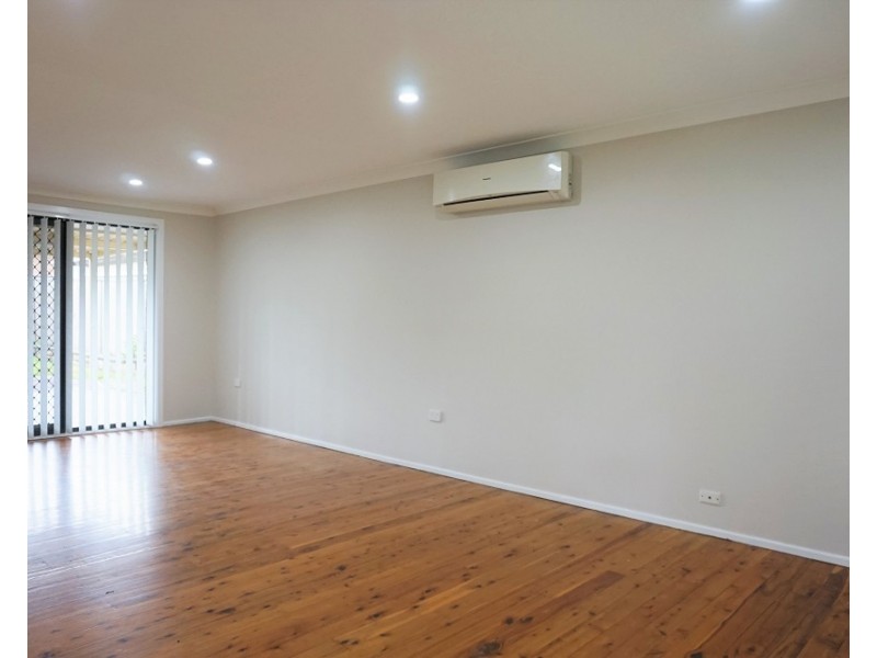 4 Cleeve Place, Cambridge Gardens NSW 2747