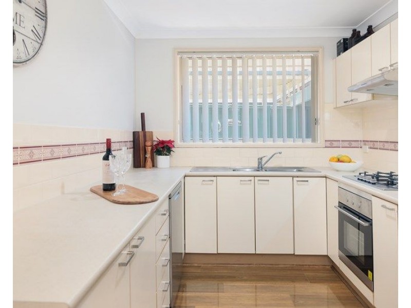 11 Sittella Place, Glenmore Park NSW 2745