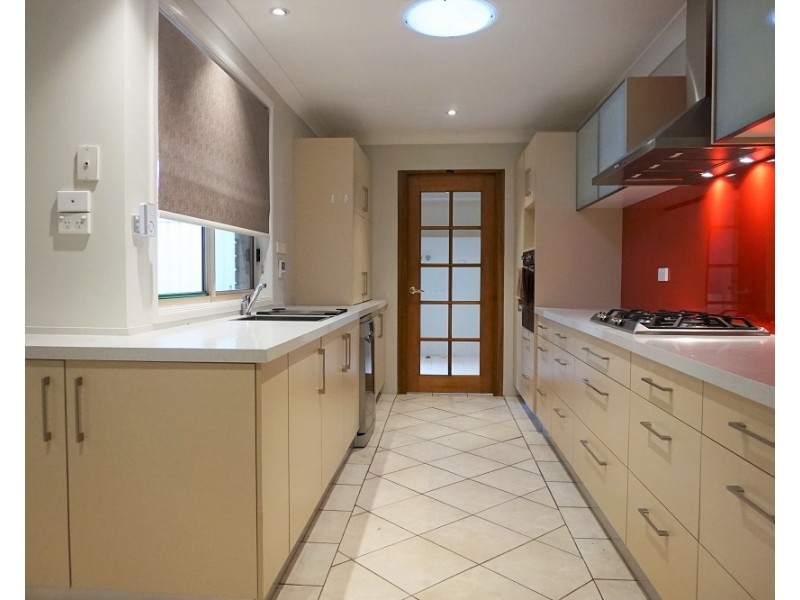 6 Shearwater Drive, Glenmore Park NSW 2745