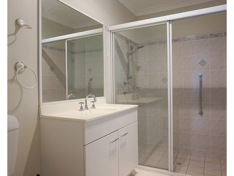 6 Shearwater Drive, Glenmore Park NSW 2745