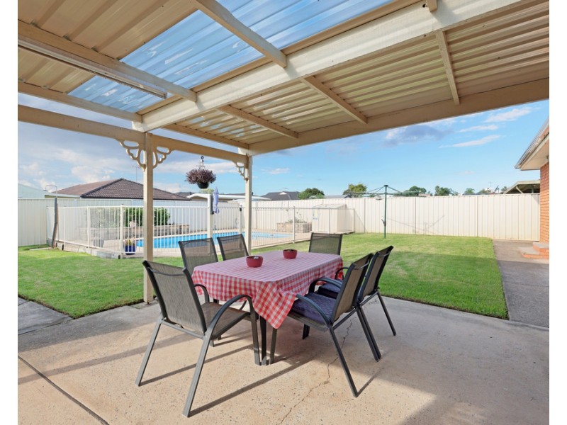 15 Thornhill Crescent, Werrington Downs NSW 2747