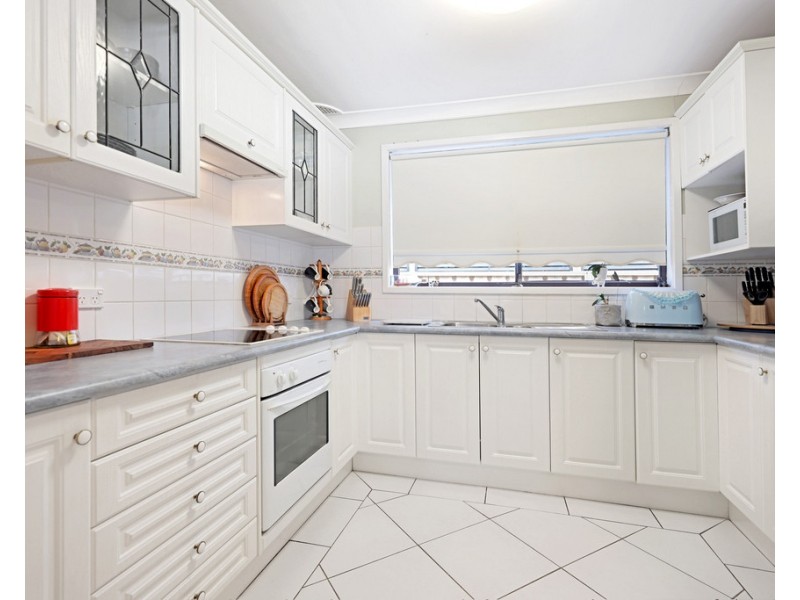 15 Thornhill Crescent, Werrington Downs NSW 2747