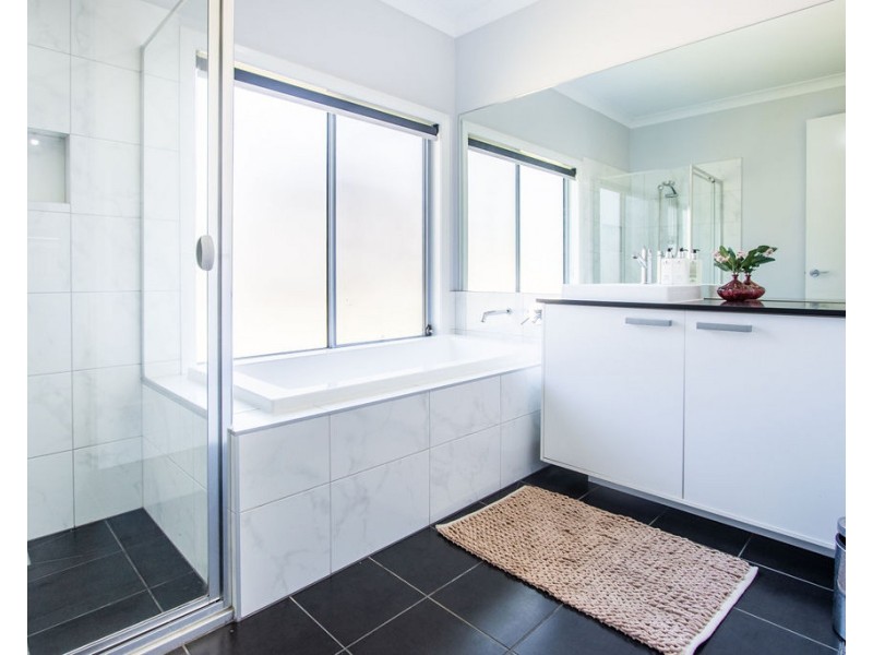 80 Castlemaine Circuit, Harrington Park NSW 2567