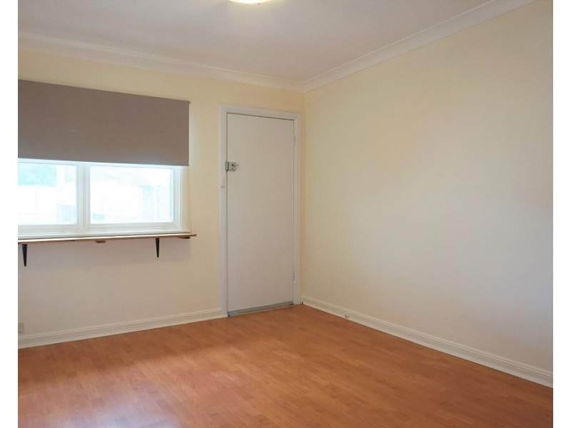 11 Smith Street, Kingswood NSW 2747