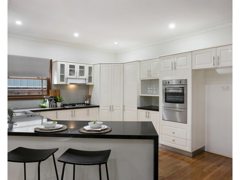 5 Camelot Drive, Cranebrook NSW 2749