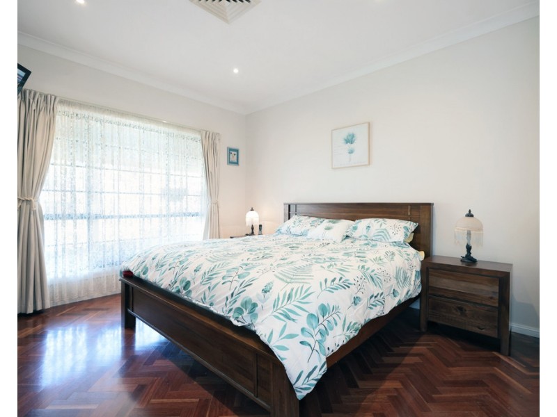 13 Briarwood Avenue, Glenmore Park NSW 2745