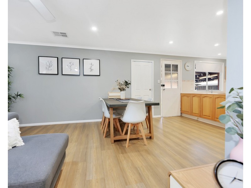 6 Gleam Place, Cranebrook NSW 2749